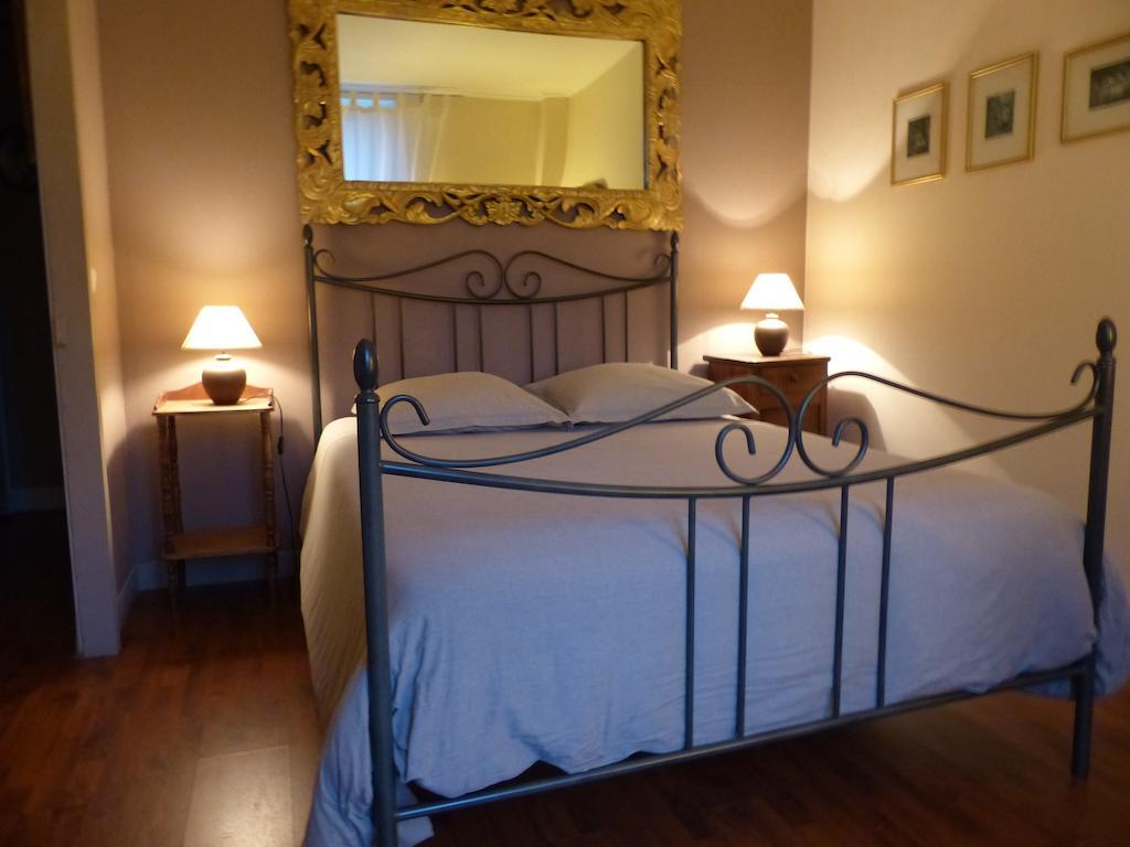 Berneuil  Le Domaine De Panissac B&B 객실 사진